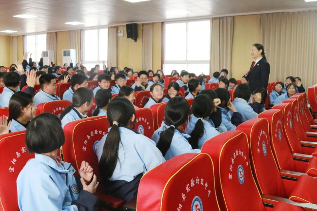 宜阳法院：守护“她”权益 照亮“未”来路